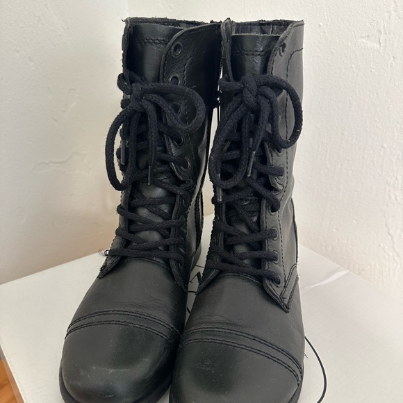 Steve Madden Combat Boots 7.5 - Picture 2 of 7